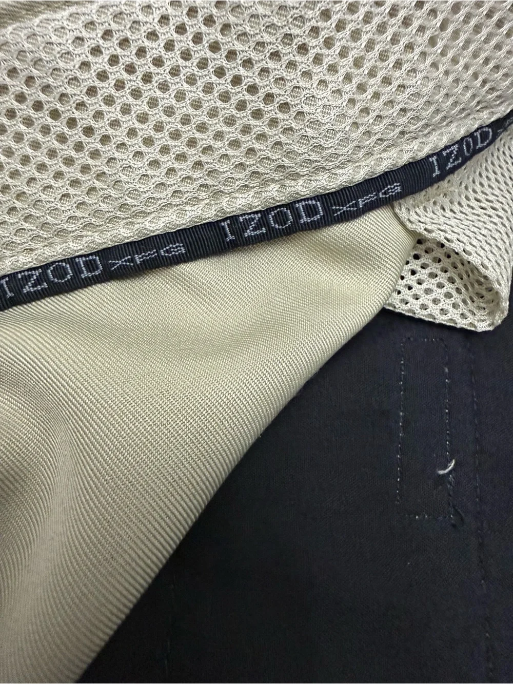 IZOD Golf Classic Shorts Men’s 40 Beige Performance Cargo Golf Casual